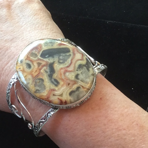 ⭐️Jaw Dropping ⭐️Crazy Lace Agate Bracelet - Picture 4 of 8